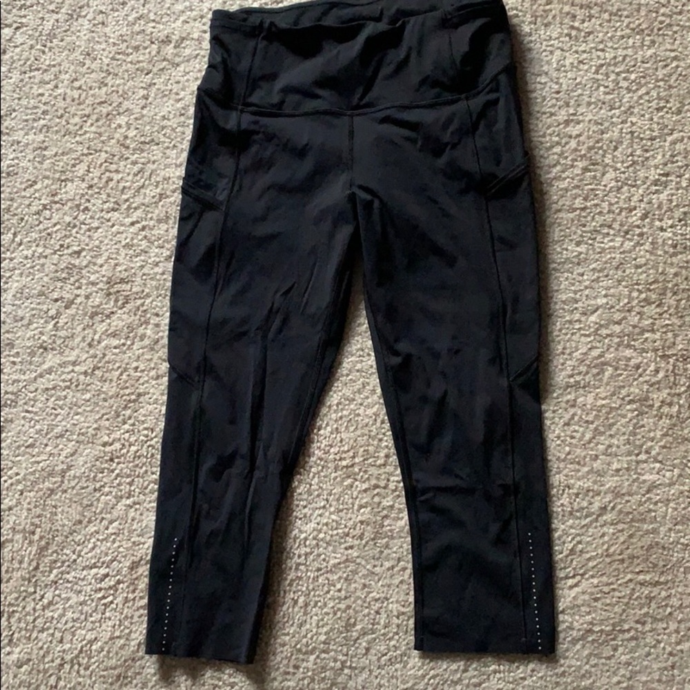 Fast and free crops from lululemon